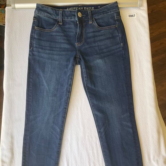 American Eagle Outfitters Women’s Waxed Denim Skinny Jeans size 2 Short, Blue - Picture 2 of 10